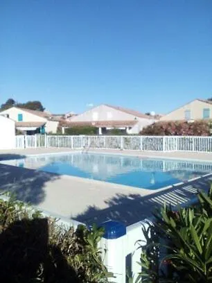 Casa vacanze Maison Domaine Du Lac, Piscine Mèze